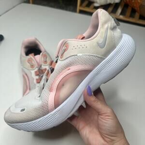 Nike Escape Run 2 Phantom Atmosphere Pink White Sneakers